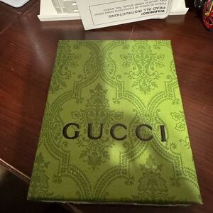 Gucci Men’s Black Wallet With Box